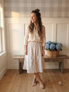 Frankie's Bikinis Cream Floral Tiered Midi Skirt Medium